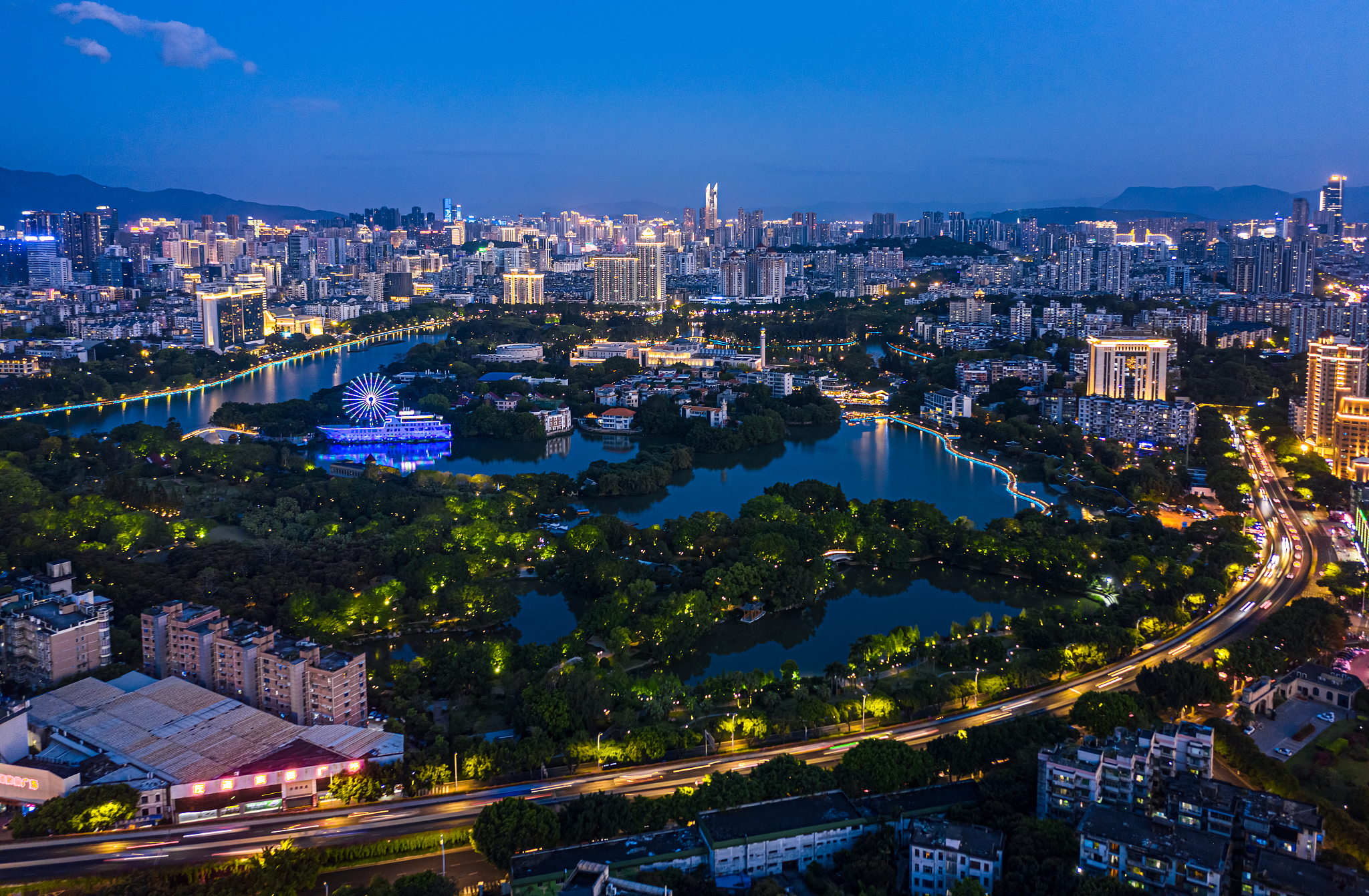 3-Day Fuzhou Tour: Exploring Ancient Streets, Relaxing on Islands