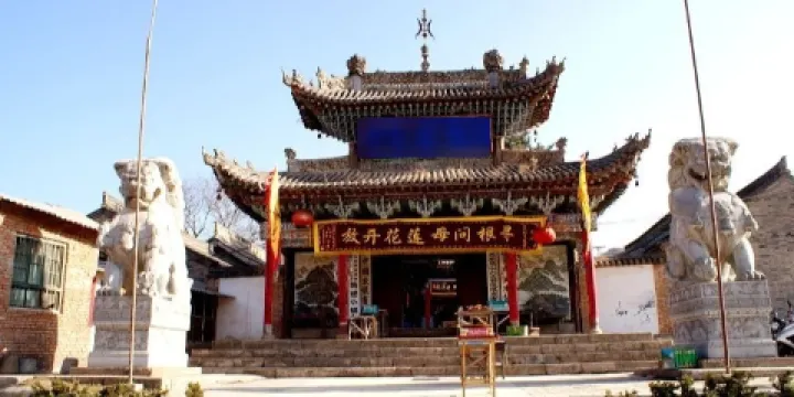 麥積山風景名勝區-蛟龍寺
