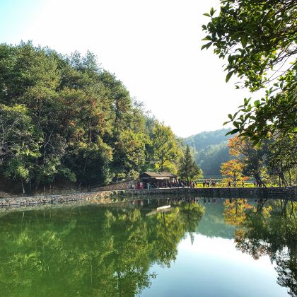 湖南长沙+韶山旅游区+橘子洲景区+长沙世界之窗+岳麓书院8日7晚私家团