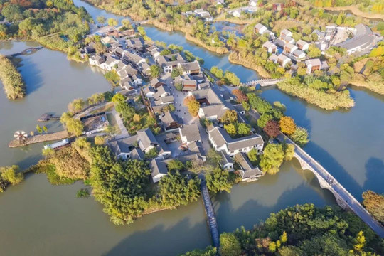 为了沙家浜爊鸡和阳澄湖大闸蟹,也值得去一次的地方!秋色正迷人