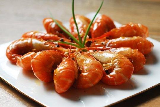 鸿华度假酒店餐厅