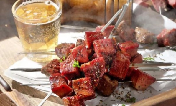 正黄旗海鲜烧烤大排档(延安路总店)餐厅图片