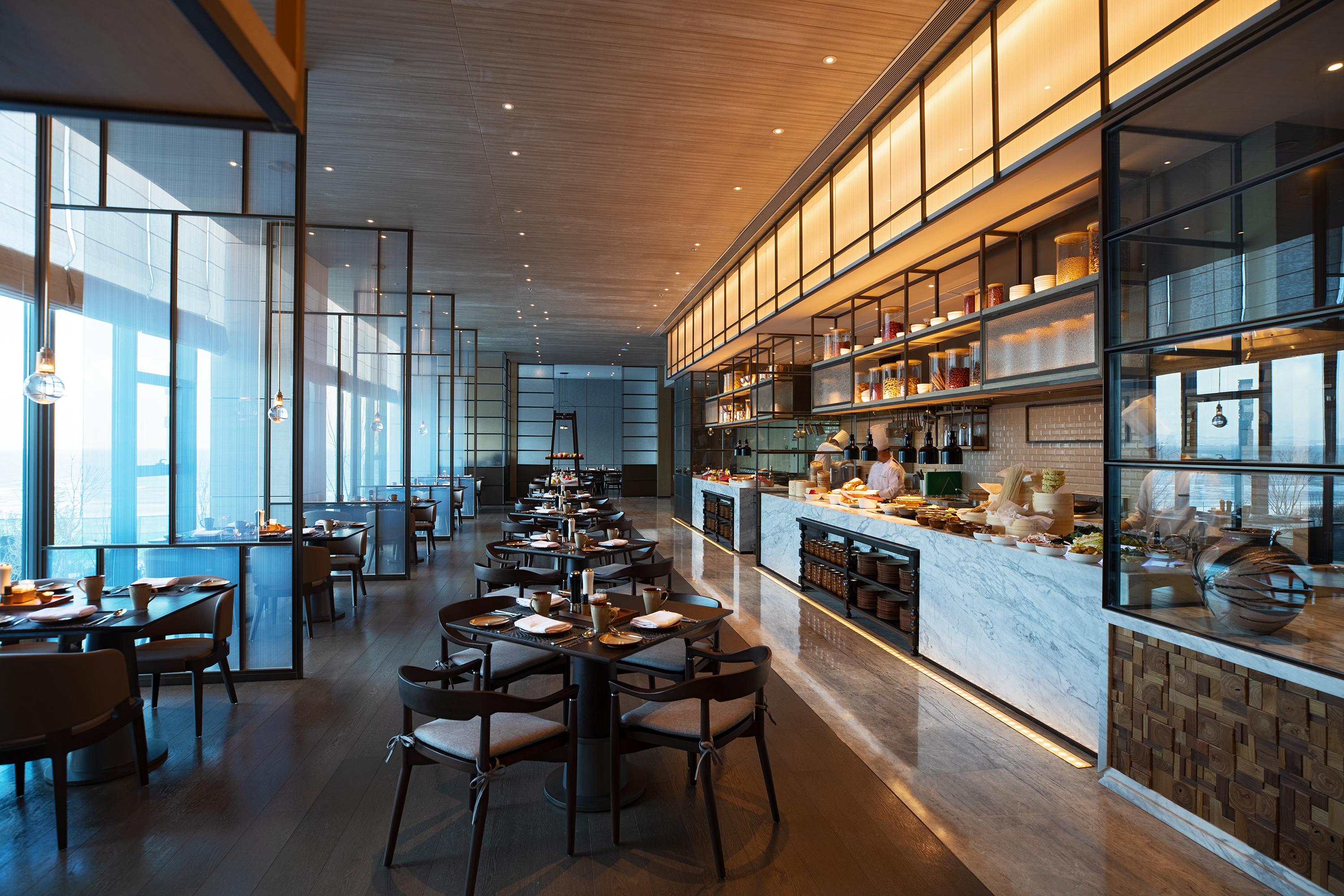 烟台鑫广万豪酒店·臻厨餐厅图片