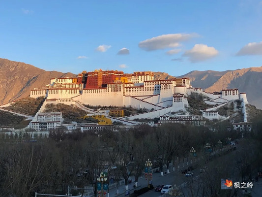 西藏印象:布达拉宫与宗角禄康