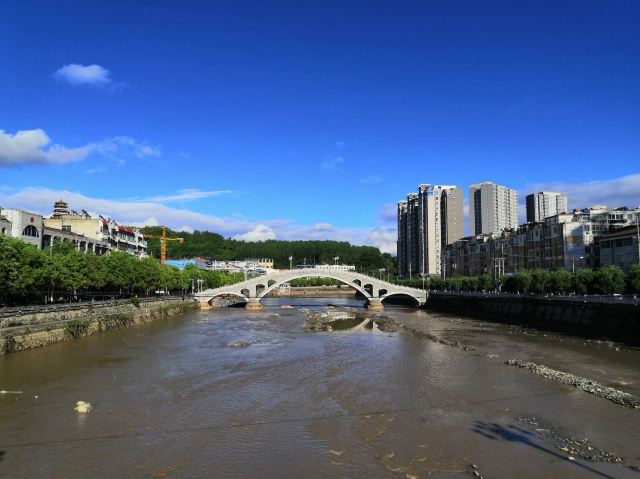 燕翔洞生态旅游景区旅行图片 2