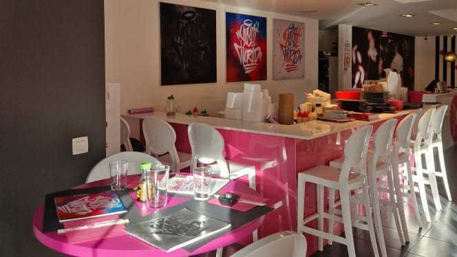 Sushi World