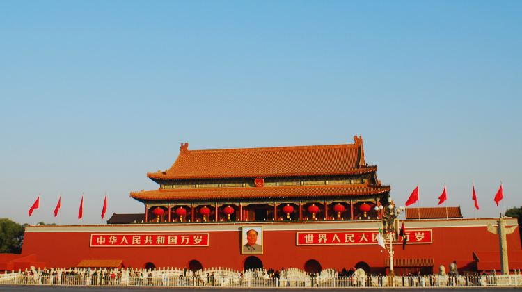 9D8N · Group Tours · China + Xi'an + Beijing + Emperor Qinshihuang's Mausoleum Site Museum + The Palace Museum