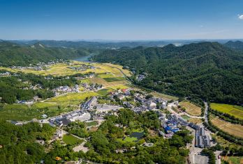 2人起私家团韶山风景区花明楼滴水洞一日活动长沙上门接送【所选城市市区免费上门接送，方便快捷，省时省力（时间可微调）】
