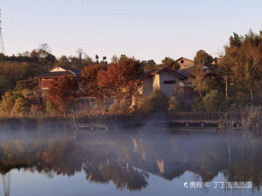 深溪莲池湿地公园