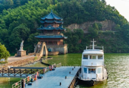 严子陵钓台景区景点图片