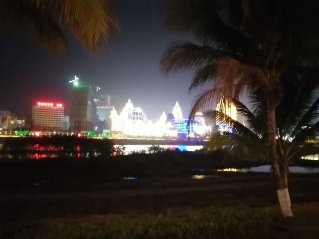 西双版纳滨江公园旅行图片 3