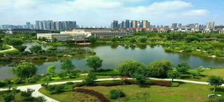 沂蒙山区的度假酒店-沂河畔的蓝海国际饭店