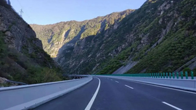 红原游记图文-沿着红军足迹走——西部环线万里行（3）