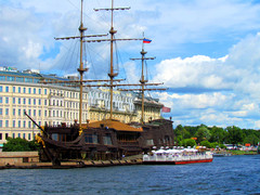 圣彼得堡游记图片] 俄罗斯旅游：圣彼得堡三日行记（图）下