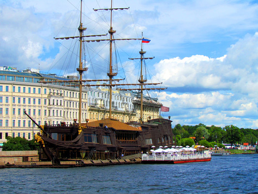 俄罗斯旅游：圣彼得堡三日行记（图）下