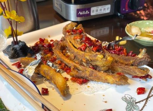 贡江楼(于都店)