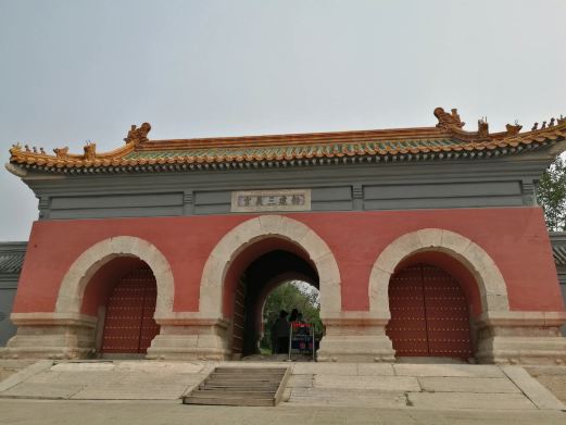 敕建三义宫