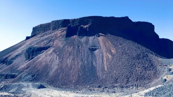 谷力腦包火山地質遺迹保護區