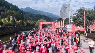 2020“走红军走过的路”(桂东站)暨首届“康氧桂东”登山赛圆满落幕