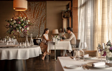 成都富力丽思卡尔顿酒店·厅Dining Room餐厅图片