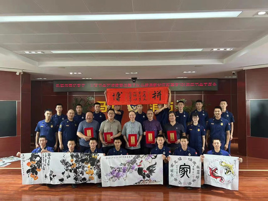 北京书画院艺术联盟庆祝建党101周年“书画颂党恩”走进消防书画笔会