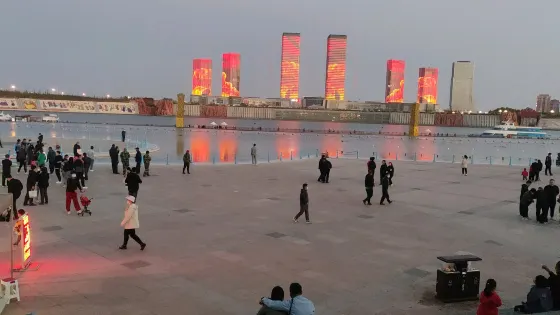 康巴什太陽廣場