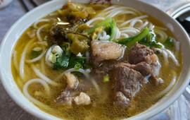 守望梅里餐厅