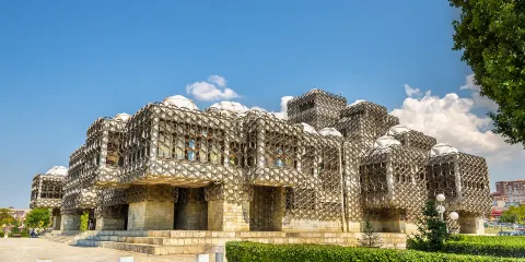 科索沃彼得・博格達尼國家圖書館