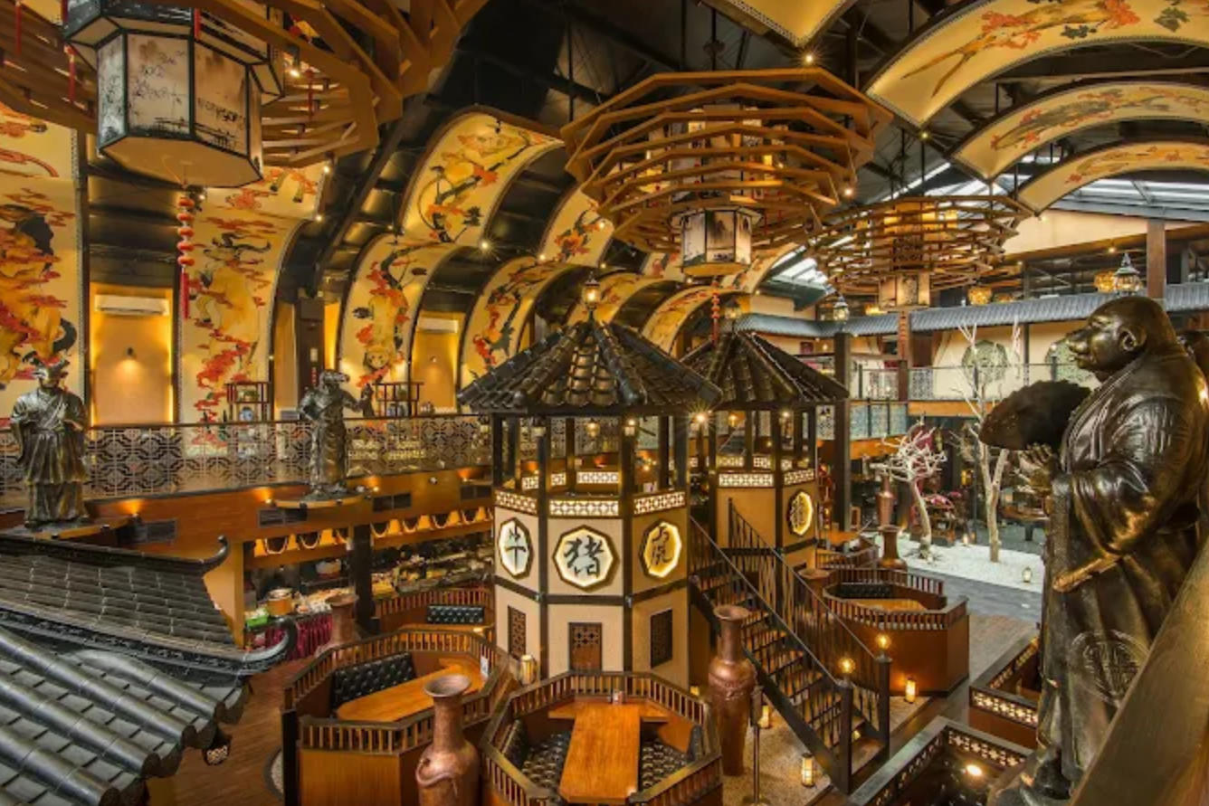 Twelve Chinese Dining