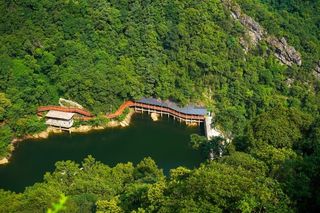 谁说广东没秋天，来云门山云上赏秋，玩遍高空项目，感受过山瑶秋收喜悦