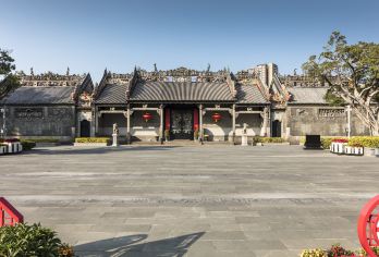 【金牌说】陈家祠讲解 2H 大咖讲师 8人小团含票 广州旅游【[金牌导游讲师团]他们博古通今，幽默睿智，善于挖掘文物背后的故事，用有趣的方式还原历史真相；】