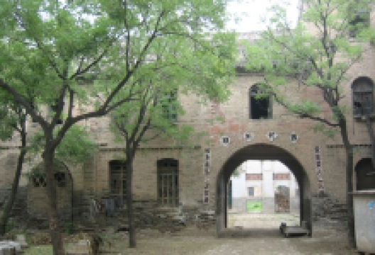 坡里教堂景点图片