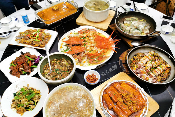 留厦过年，去哪儿吃年夜饭？这家价廉物美又有特色的餐厅真不错