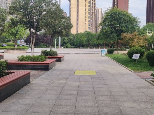 百翠园广场