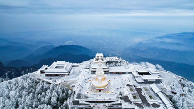 一山有四季,十里不同天,峨眉山旅游怎么玩?看这篇3天2晚全攻略