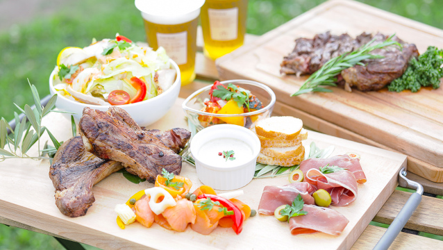 Food&drinks TTT餐厅图片