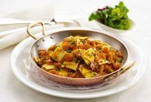 中央咖啡馆美食图片