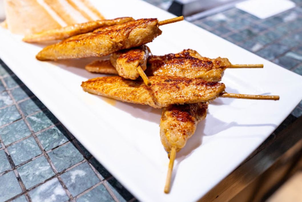 The Deck by Arun Residence