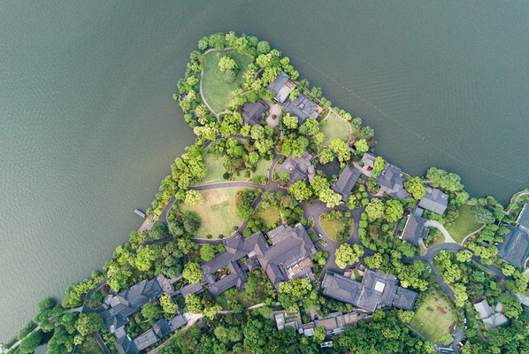 睡在西湖上的国宾馆,承包一片没有游客的西湖!