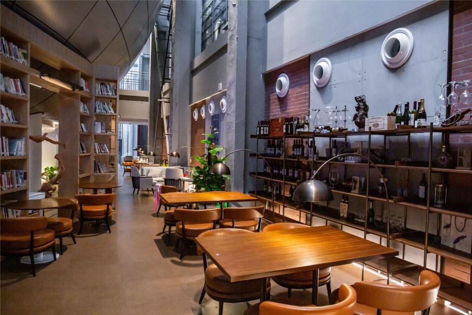 李白图书馆餐厅(艺术中心店)