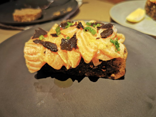 杭州推荐几家浪漫约会餐厅----BISTRO 7V餐厅,云缦里花园西餐,Van House餐厅莫卡哆