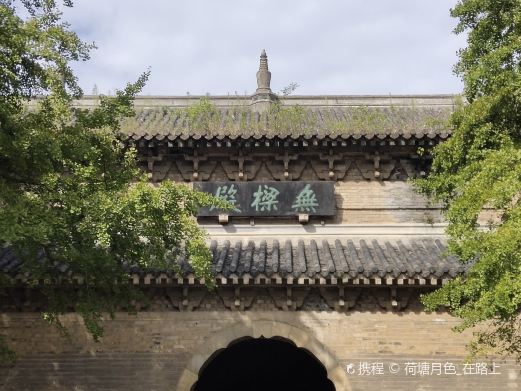 无梁殿
