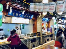 西宁新千观光夜市(夏都大街店)-西宁-长脸张少侠