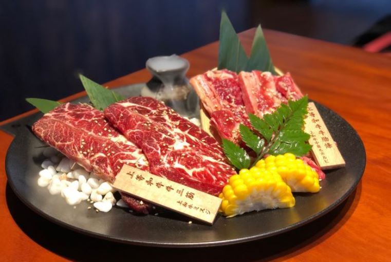 肉魁屋·和牛酒藏(曲江店)