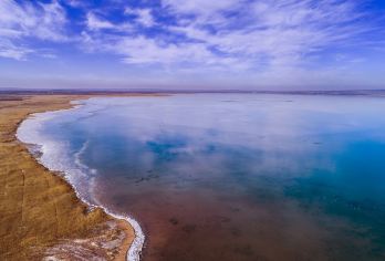 榆林红碱淖风景区+高家堡古城一日游【榆林包车+畅游不限时【享自由包车游】