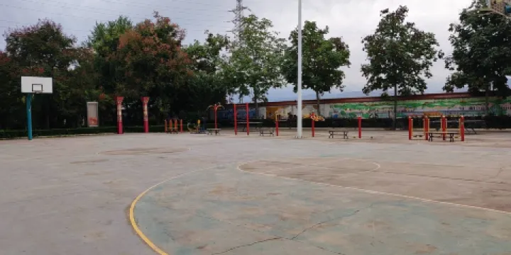 西秦村四組休閑廣場