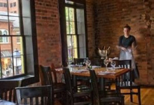 Vermilion Restaurant美食图片