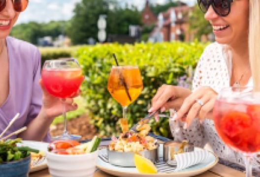 The Swan美食图片