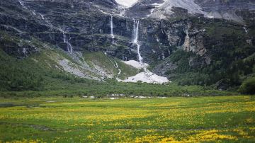 Daocheng Yading
