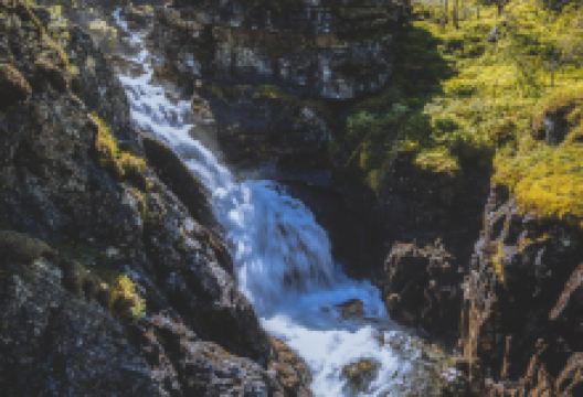 Kjosfossen 肖斯瀑布景点图片